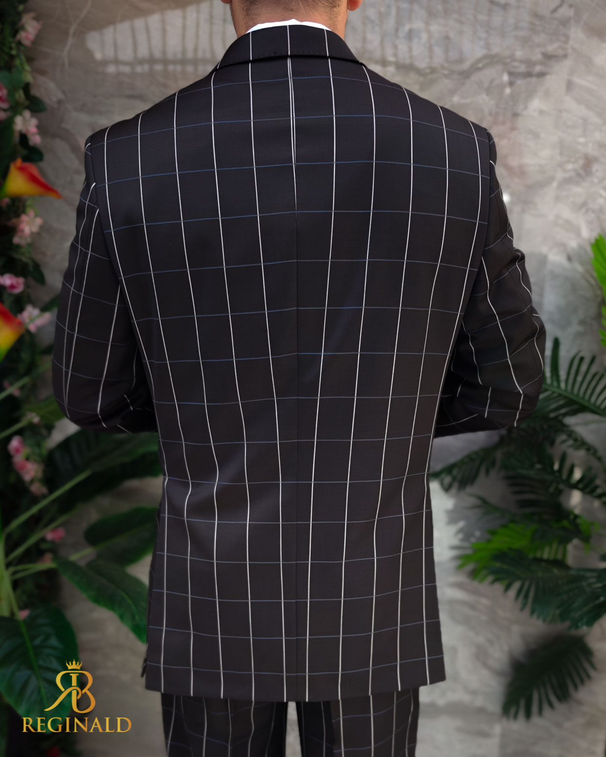 Costum de barbati negru in carouri, Regular-Fit: Sacou si Pantalon - C4845