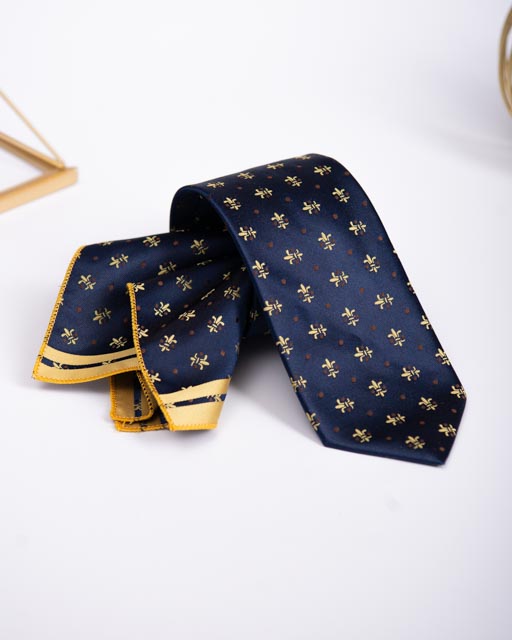 Set Cravata si batista albastru inchis cu model- CV1003