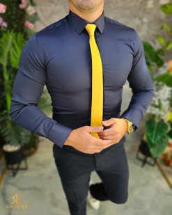 Cămașă bleumarin de bărbați, slim-fit - CR184